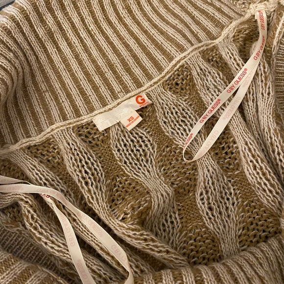 Oversized turtleneck chunky cable sweater camel XS - Picture 4 of 4